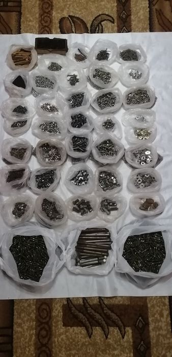 Продам крепёжные изделия