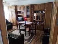 Vând apartament cu 4 camere