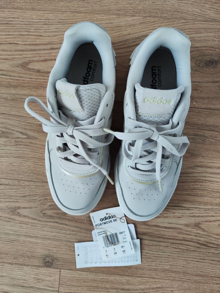 Маратонки Adidas