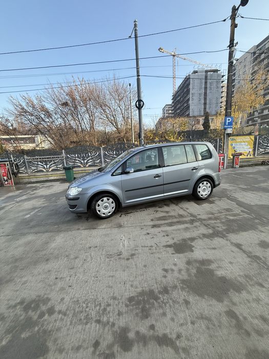 Vw touran 2009 urgent