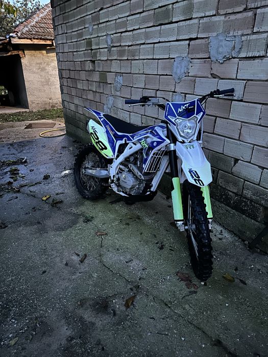 Продавам мотор кросов мотор