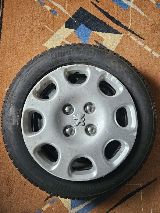 Set 4 roti complete iarna Bridgestone Blizzak LM005 175/65/R14