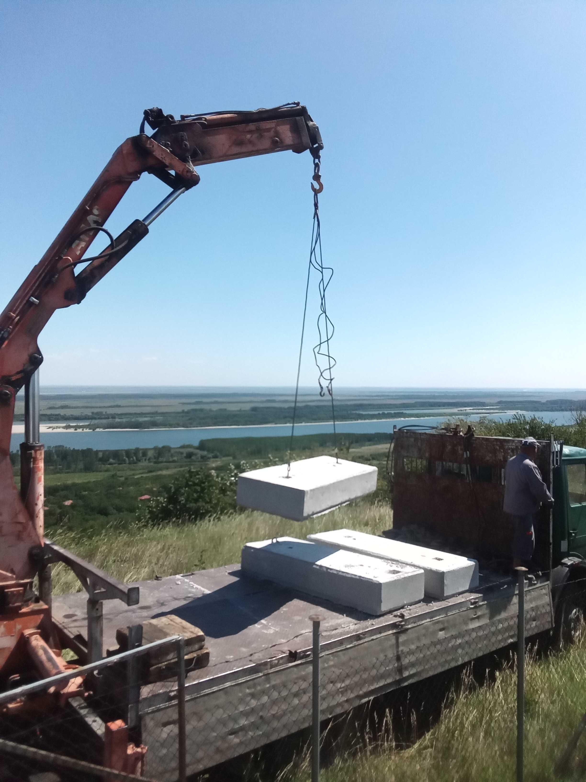 Камион с Кран Ловеч Автокранове,Самосвали,Багери.