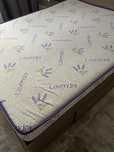 Vând saltea pat 160X200 plus topper