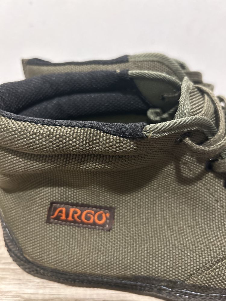 Ловни дишащи леки обувки ARGO с грайфер