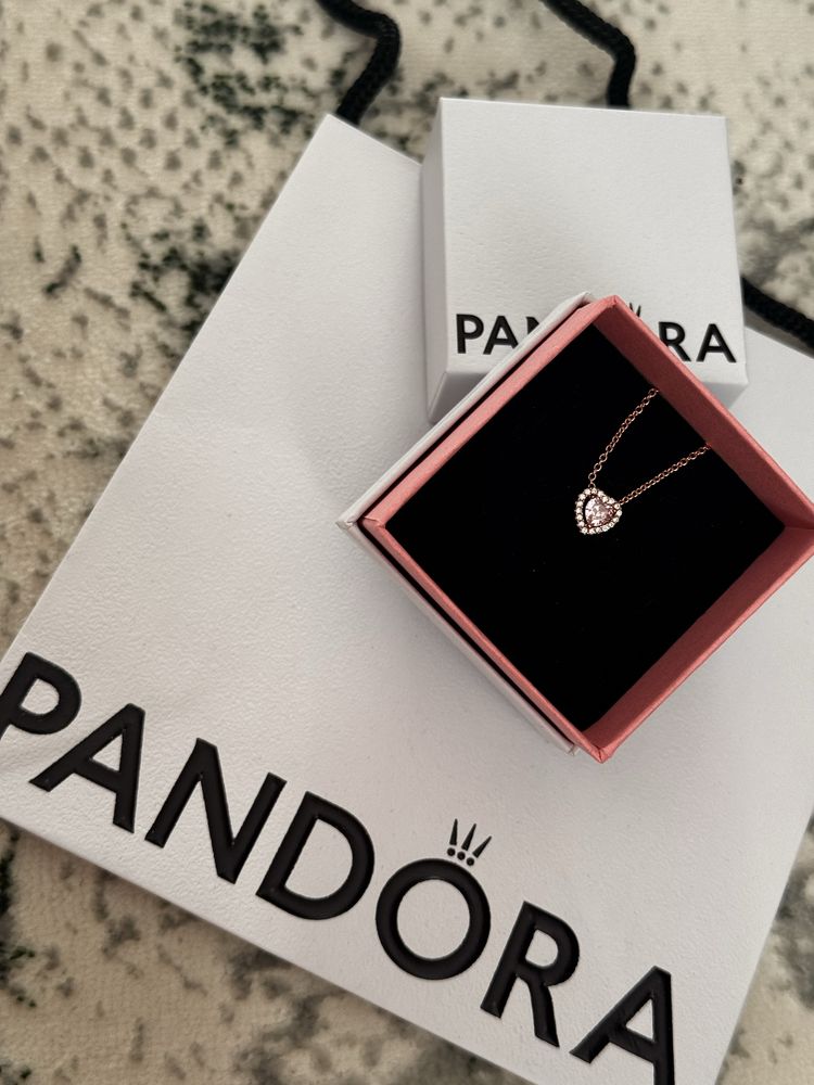 Pandora колие Пандора