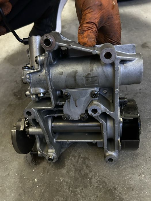 Маслена помпа Порше макан