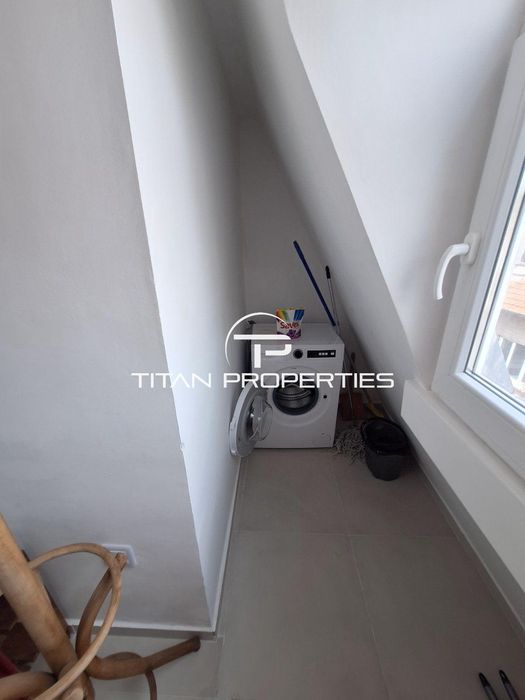 Многостаен апартамент под наем в Център