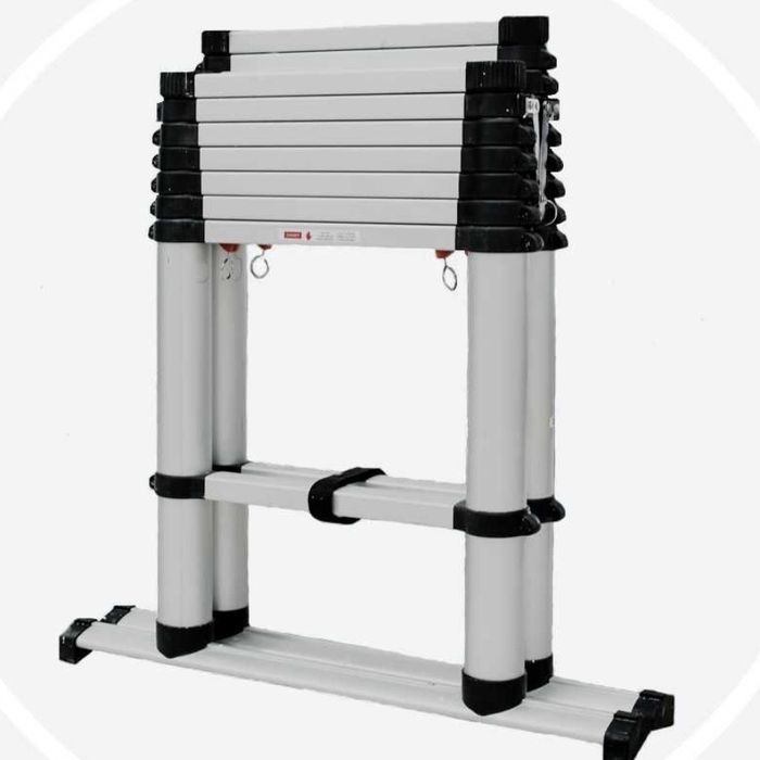 Стремянка складная 2,5 м с челом