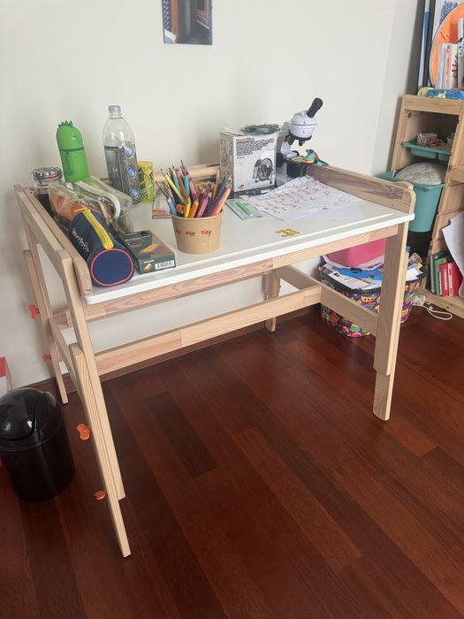 Birou copii Ikea reglabil