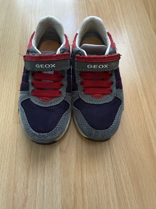 Geox обувки/маратонки 25 номер