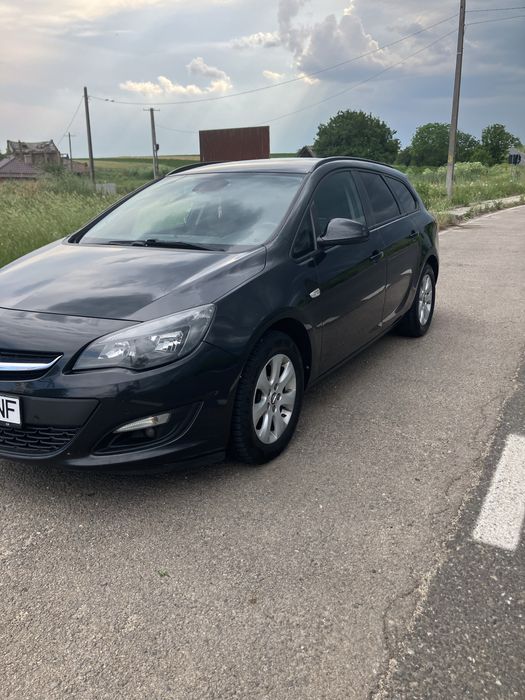 Opel Astra J 2016 1.6 diesel euro 6 schimb+ diferenta din partea mea