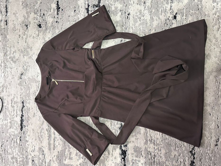 Продам платья 42-44