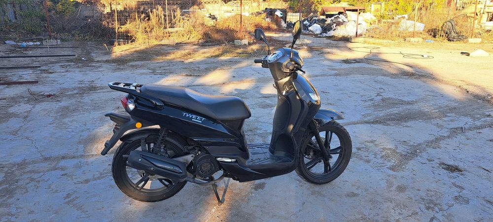 Peugeot Tweet 2021 / 125cc / Injectie/ Import Germania/ SYM Symphony !