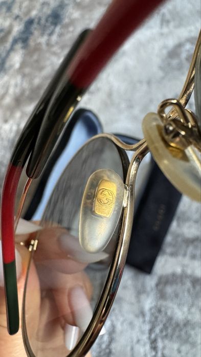 Vând ochelari GUCCI
