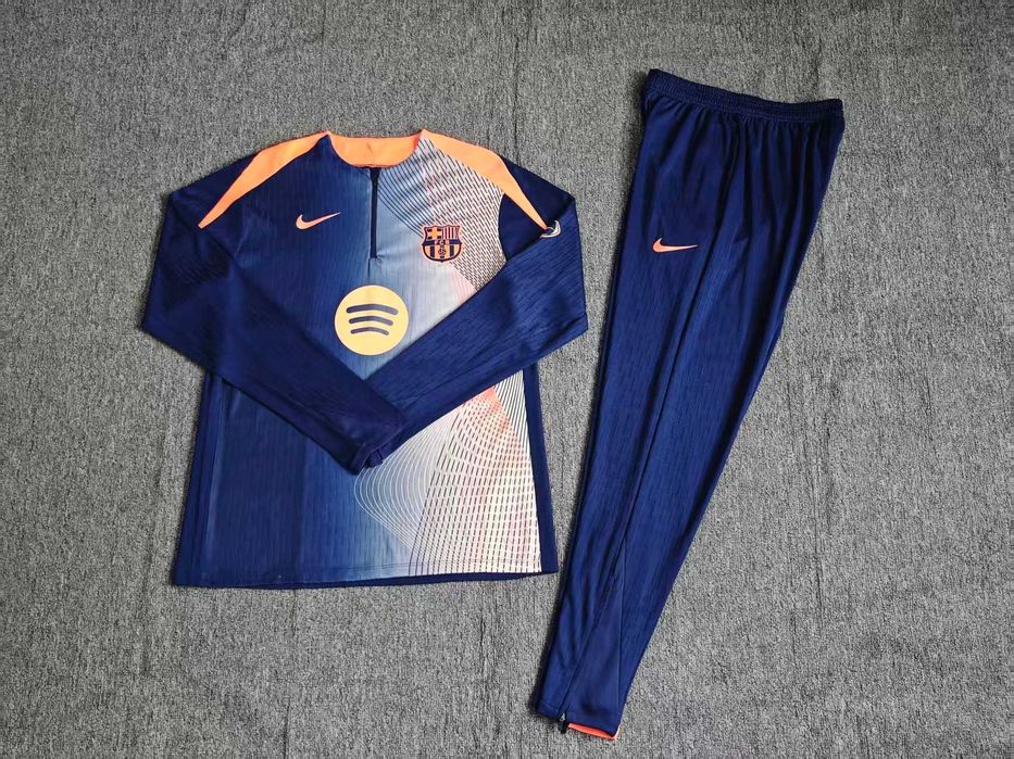 Официални Футболни Анцузи на обтори  / Puma / Nike