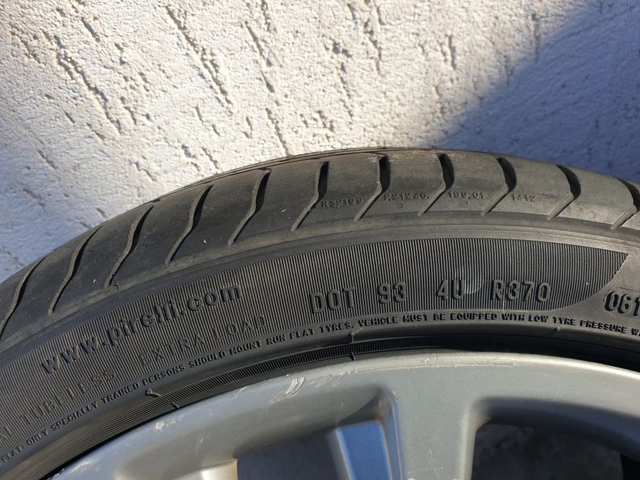 225 40 18 Pirelli vara