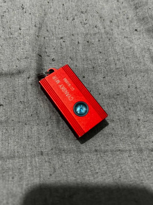 lanterna chei, keychain - lumina uv , rosie , si normala alba cyansky