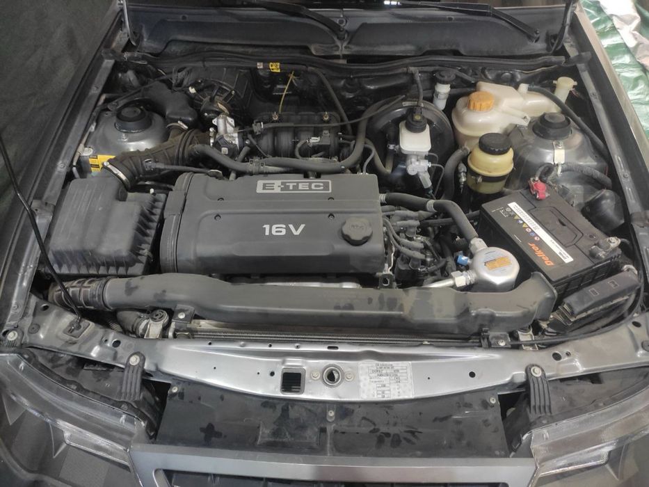 Продам свою Nexia 2 -1.6L  Dons