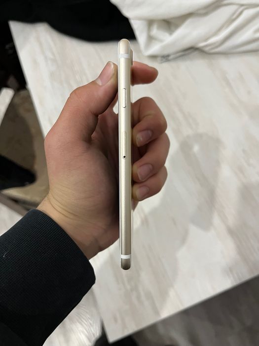 iPhone 7 Gold  yaxshi tutilgan