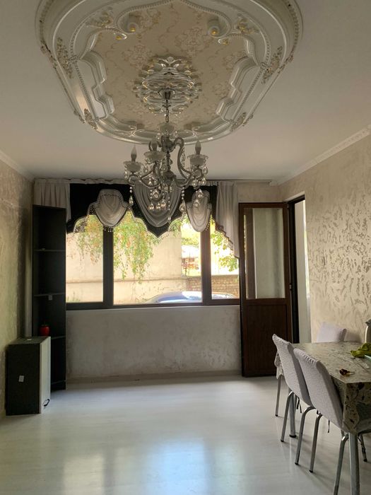 Продава се Двустаен апартамент в Карлово - 67 кв.м за 1248 €/кв.м - Снимка #1