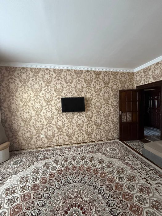 Продается 3х ком квартира, ориентир: Дархан, 75 м²