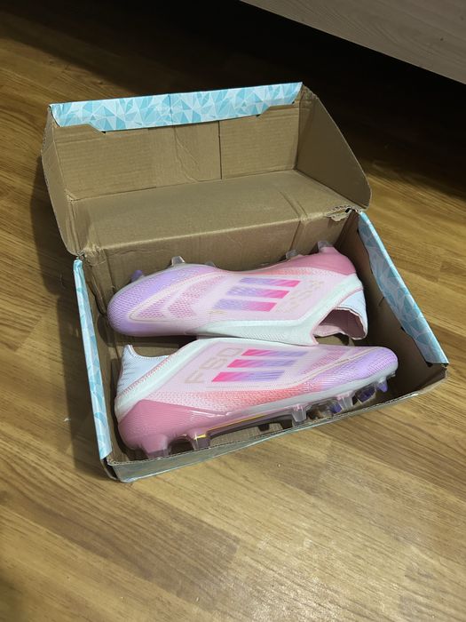 Бутсы Adidas F50