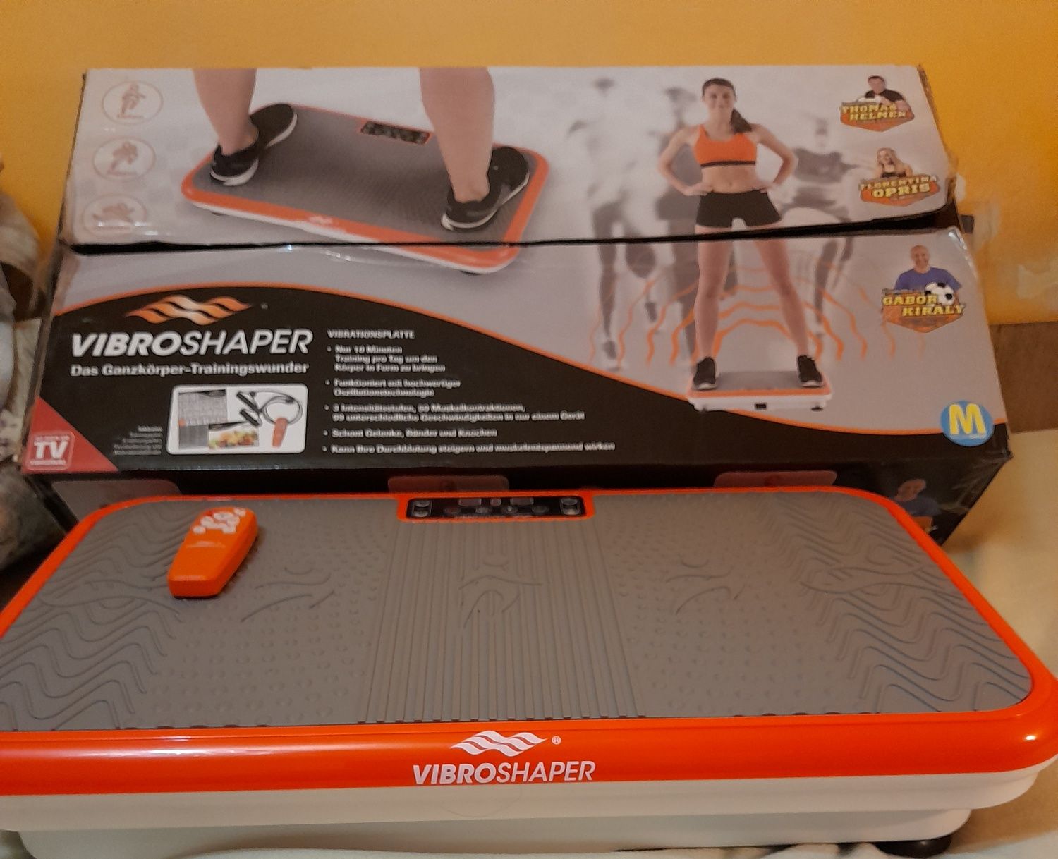 Vînd placa vibromasaj VIBROSHAPER