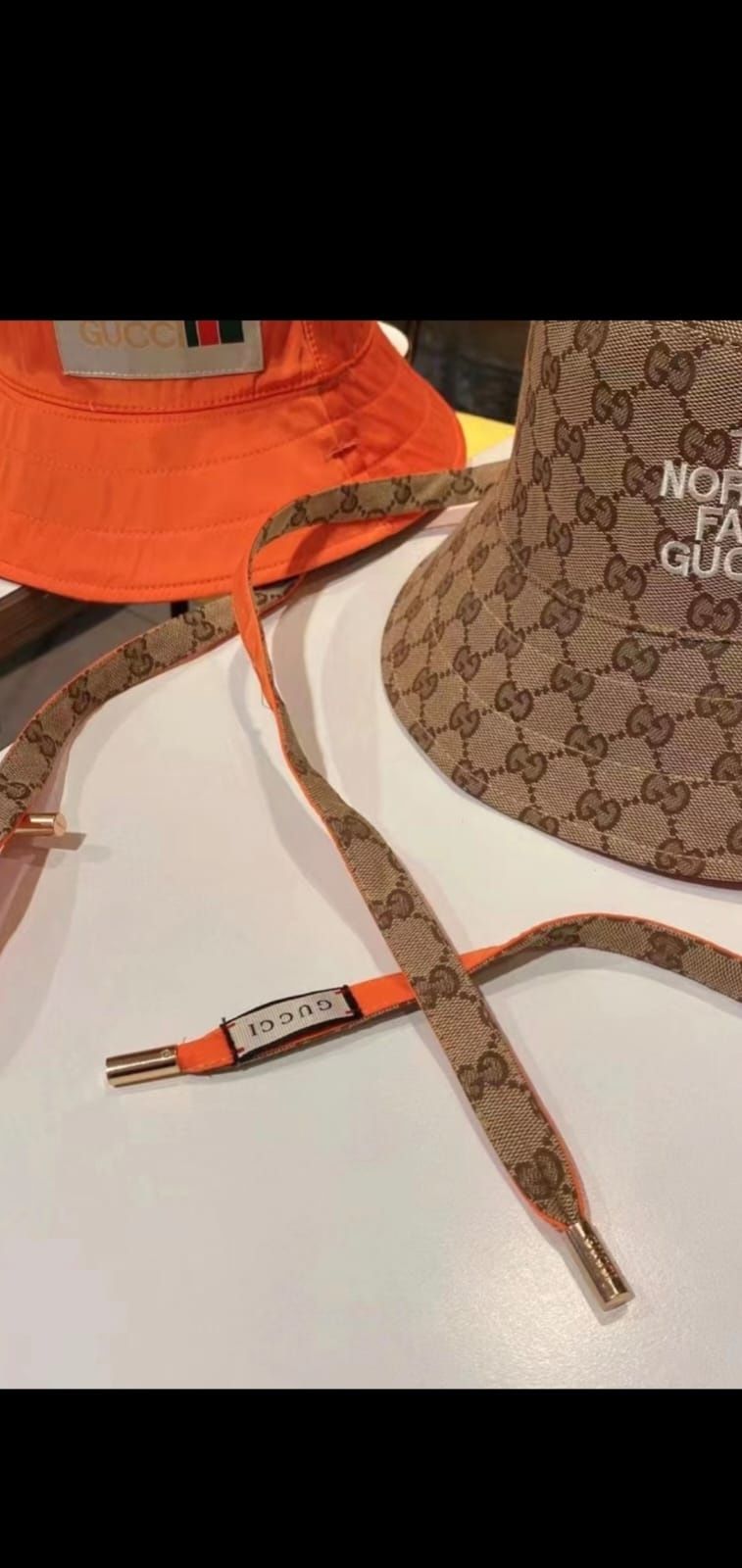 Pălărie Gucci/ The North Face, doua fete, model 2024