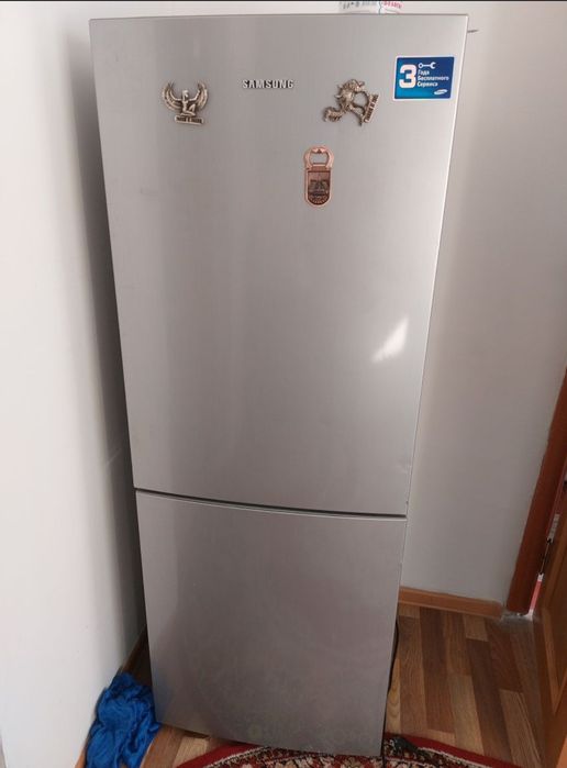 Продам холодильники