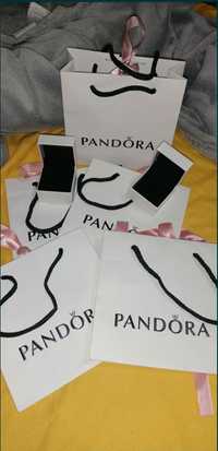 Pandora punga & cutie 10 ron buc.