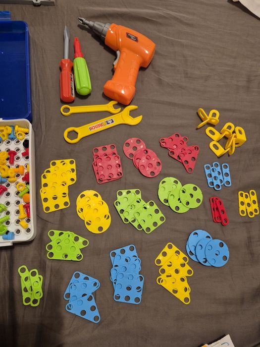 Образователен конструктор ,творческа игра, интерактивна игра