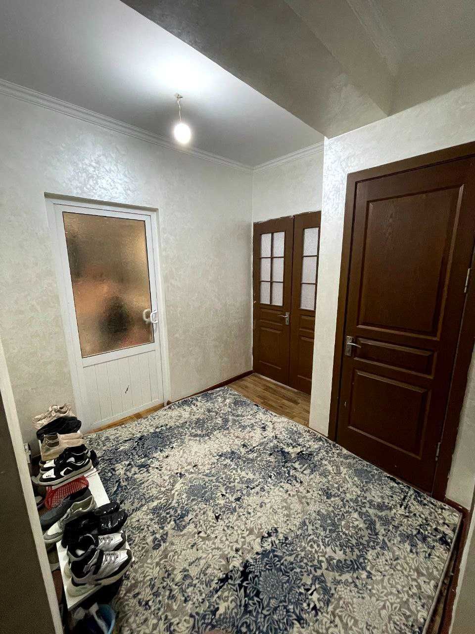 Квартира 3-комнатная в Яшнабадском районе, 40 лет победы