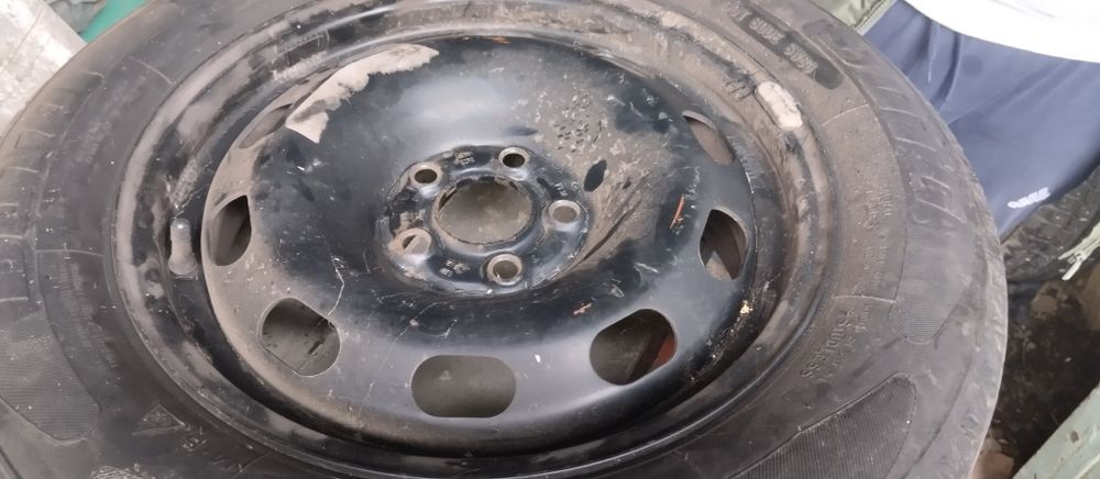 Зимни гуми с джанти 15"