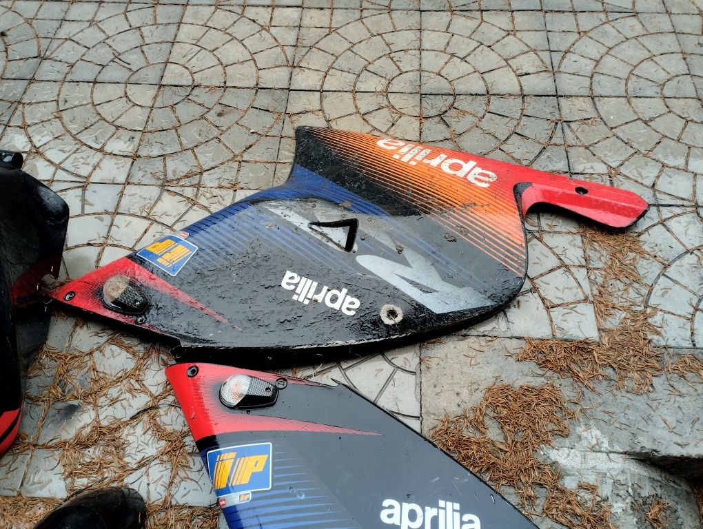 Aprilia RS125 спойлери