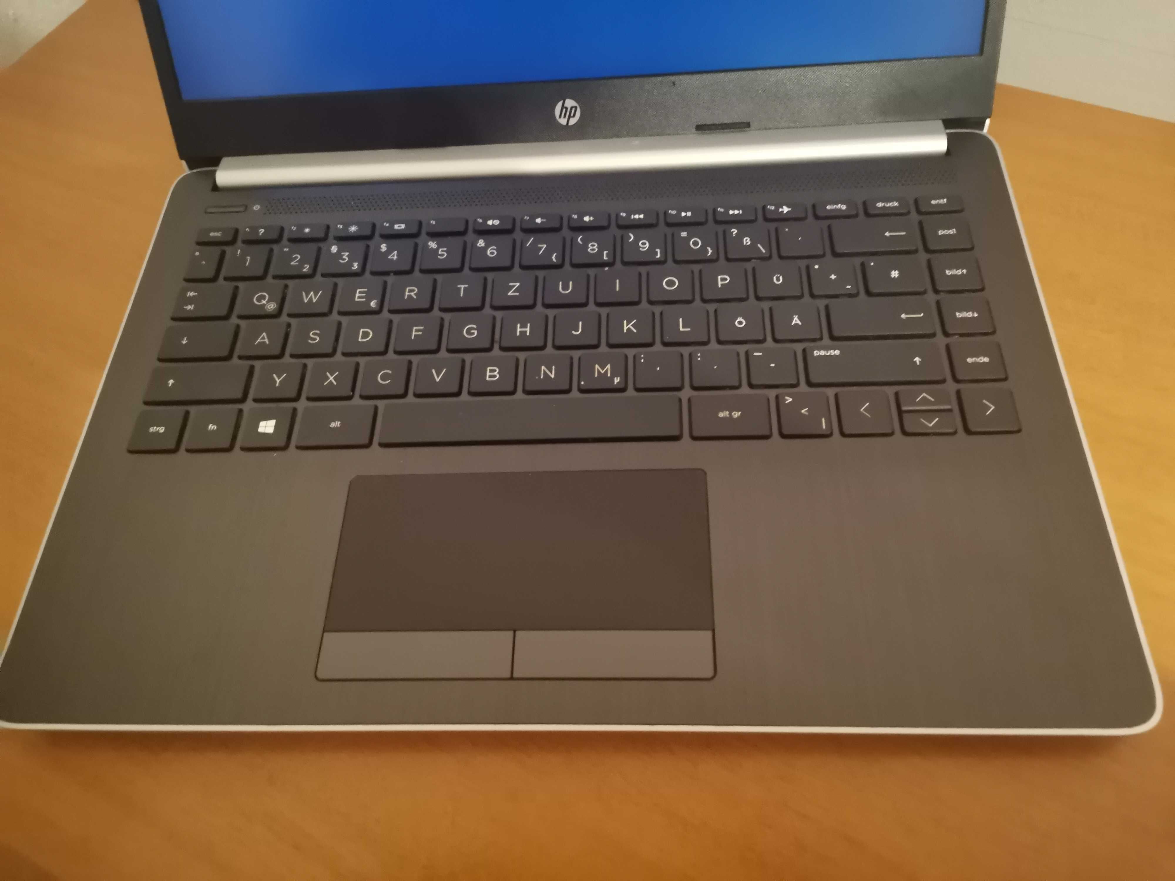 HP Ultrabook 14" FullHD(Ryzen 5 3500U, 16gb ddr4,ssd 512gb,AMD Vega 8)