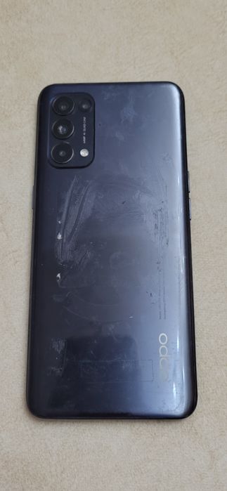 Смартфон Oppo Reno 5 5G