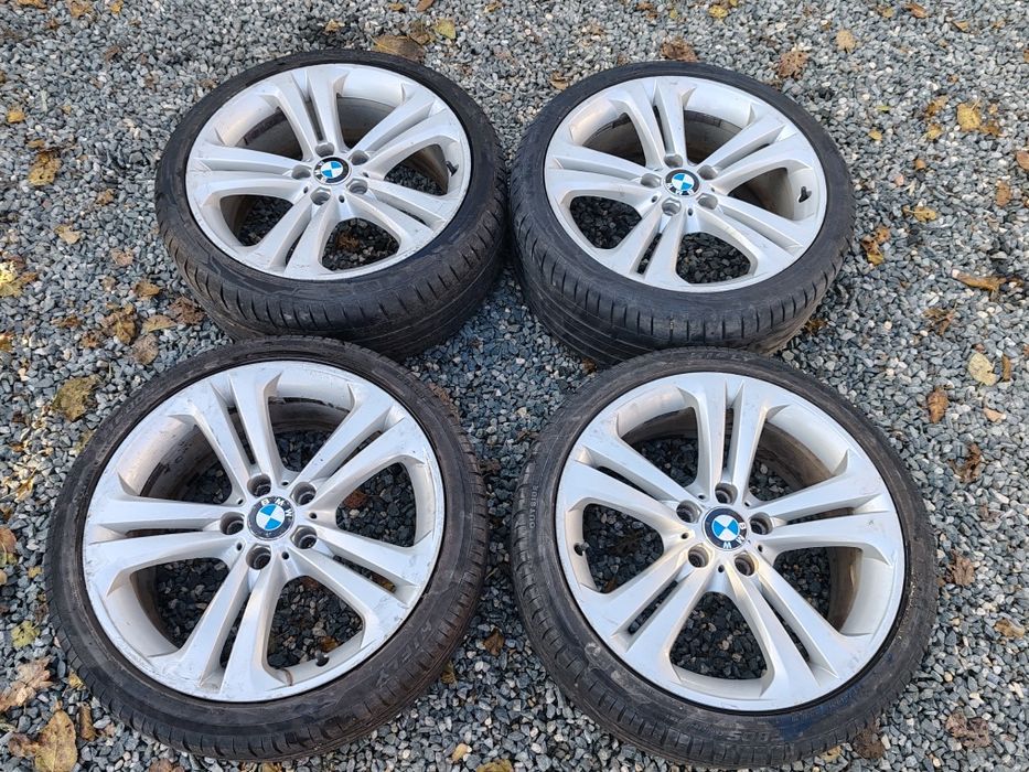 Jante BMW 19 900lei o janta are fisura