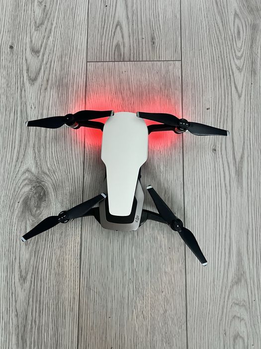 Drona DJI Mavic Air
