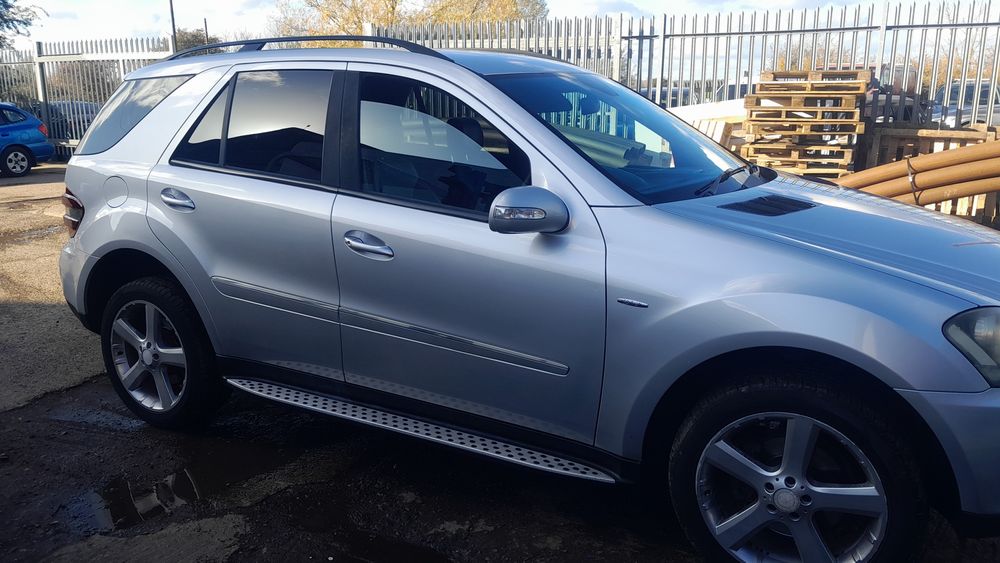 Vand ml320 2009 volan dreapta