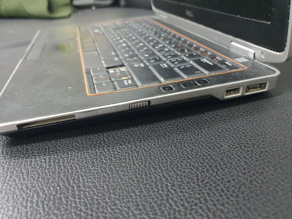 Ноутбук DELL E6320