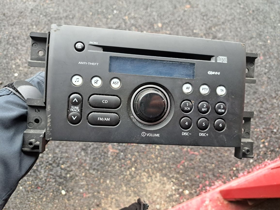 Radio Cd  Suzuki Grand Vitara  ,