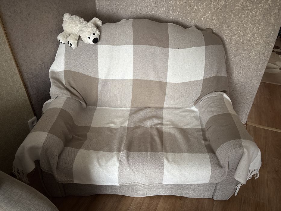 Диван-кровать небольшой