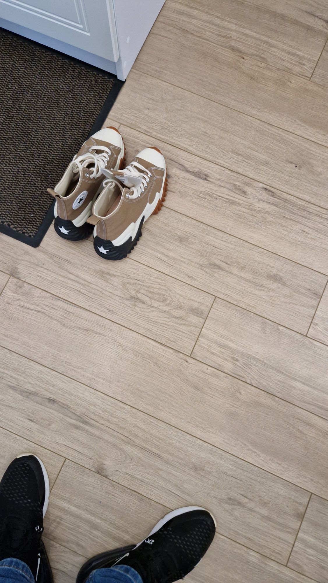 Vand converse dama marimea 39
