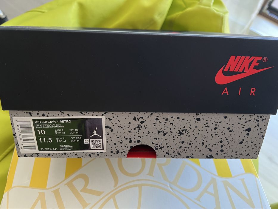 Air Jordan 4 Retro Military Blue