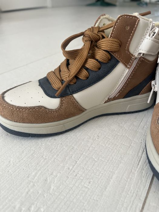 Боти Окайди/ Okaidi