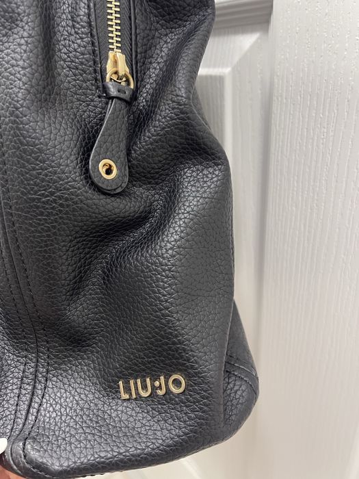 Geanta -poseta Liu Jo originala , esarfa Liu Jo cadou