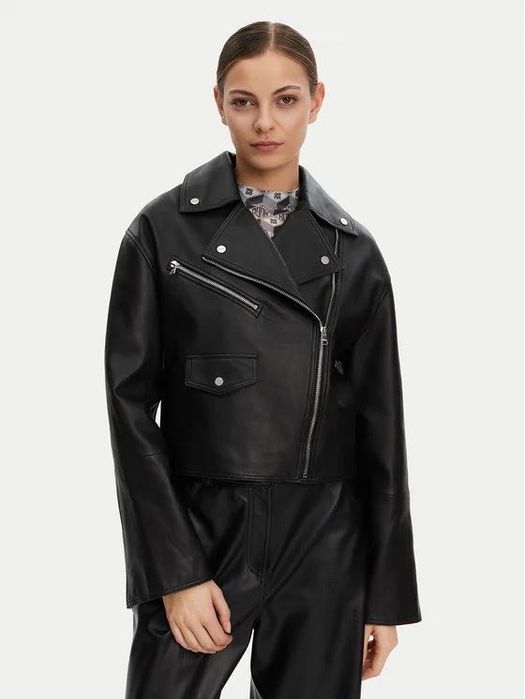 HUGO-кожено агнешка кожа