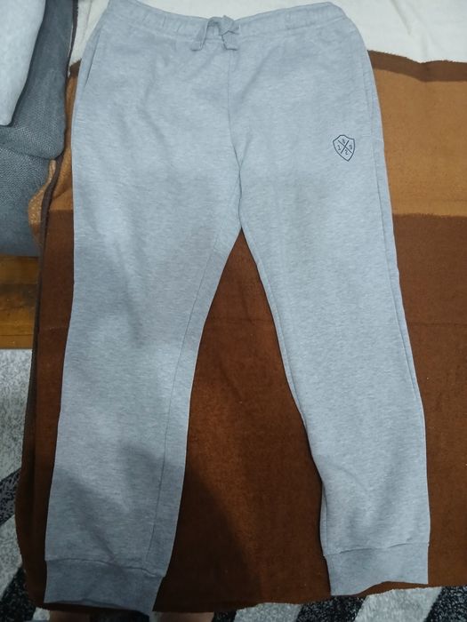 Pantaloni si Bluze barbati