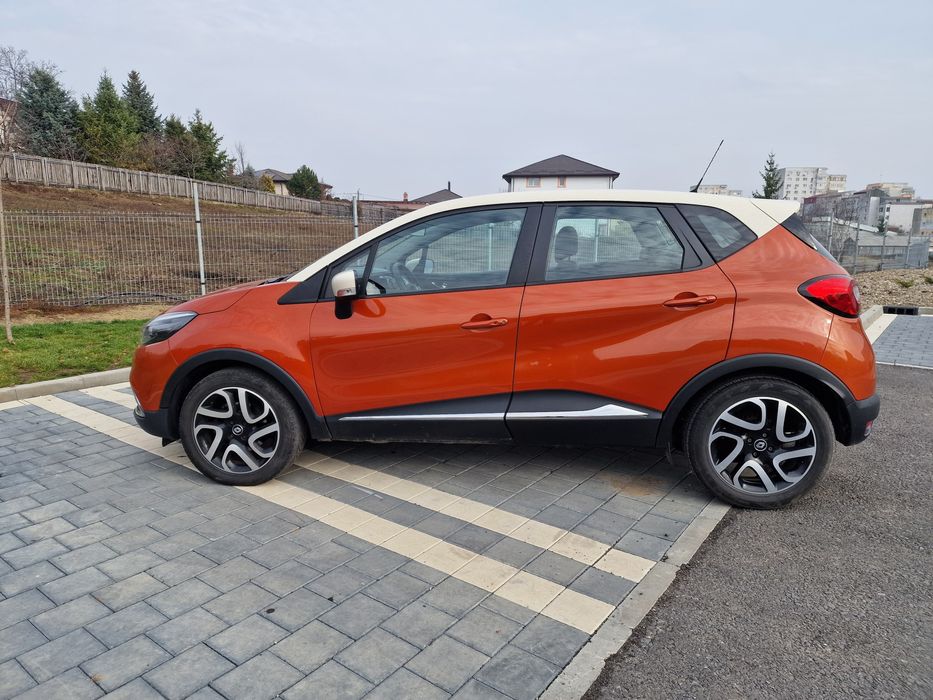 Vand Renault Captur 2015 1.5 dci 90cp